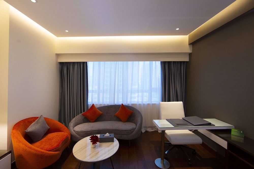 Number One Tower Suites Deluxe Studio Suite 18