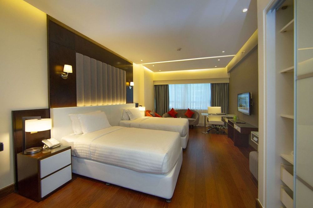 Number One Tower Suites Deluxe Studio Suite 13