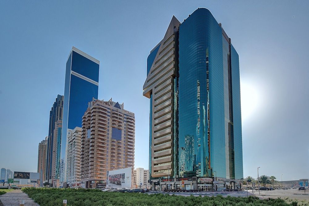 undefined Number One Tower Suites