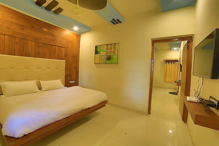 Four Bed Ac Room