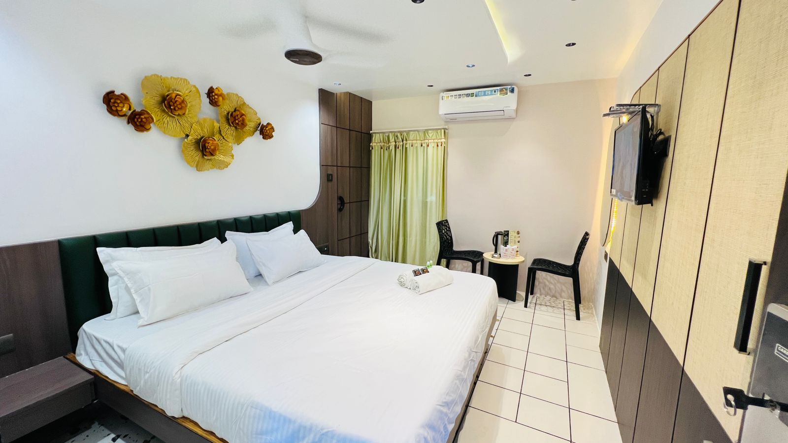 Hotel Mamta Palace Majestic Rooms 3