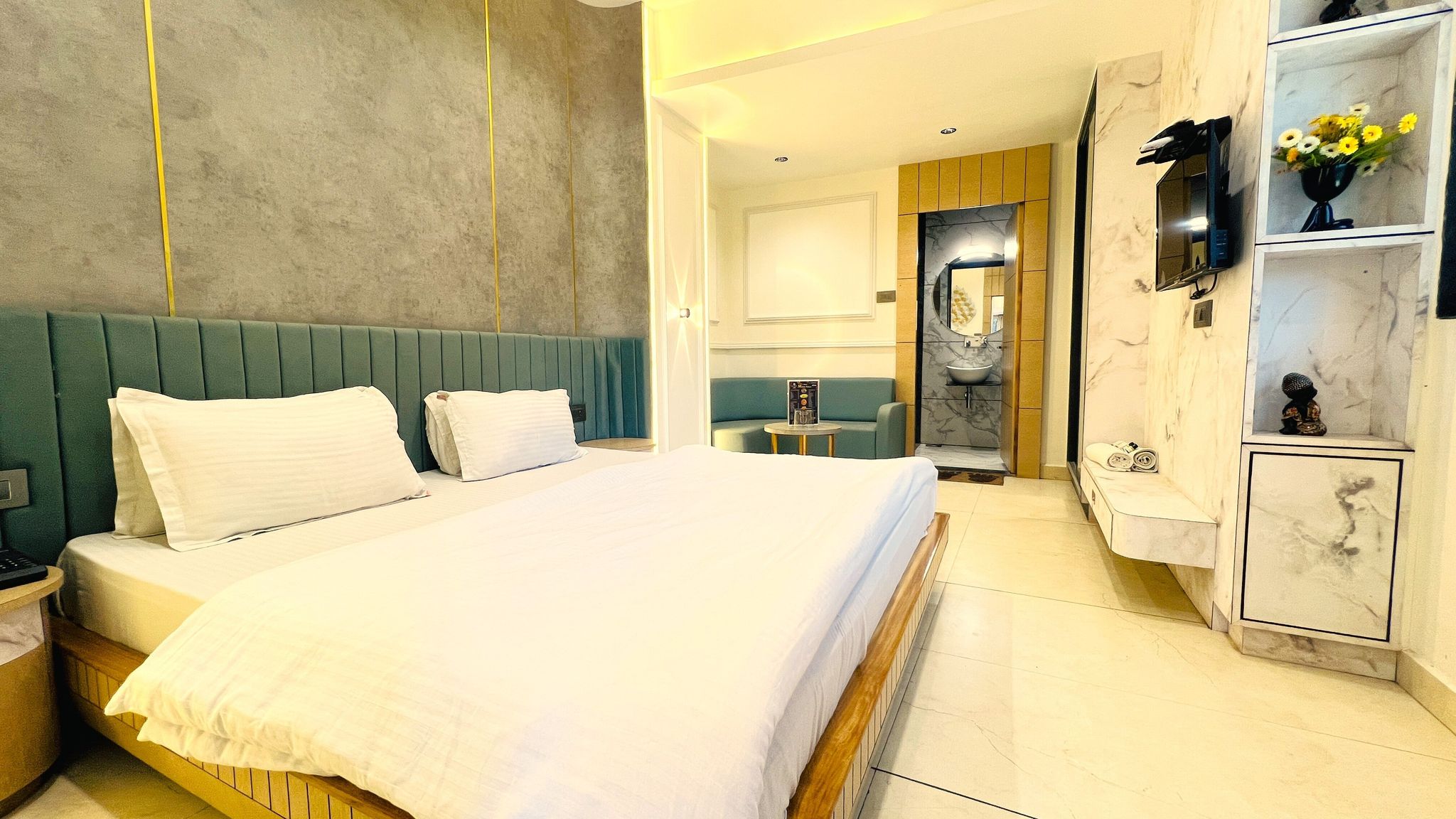 Hotel Mamta Palace Majestic Rooms