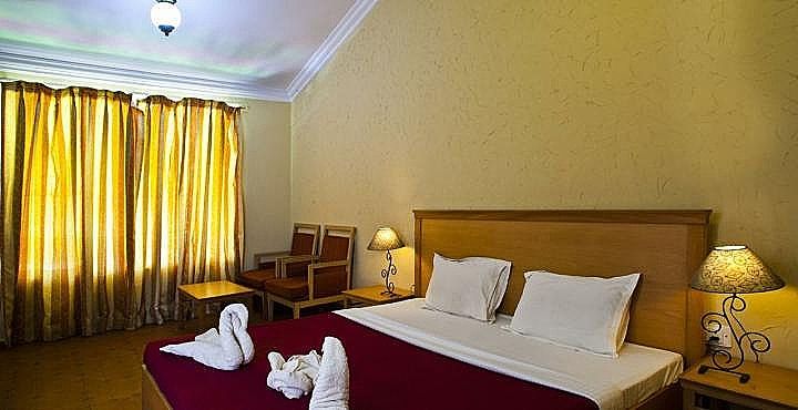 GT BOUTIQUE RESORT STANDARD AC 3