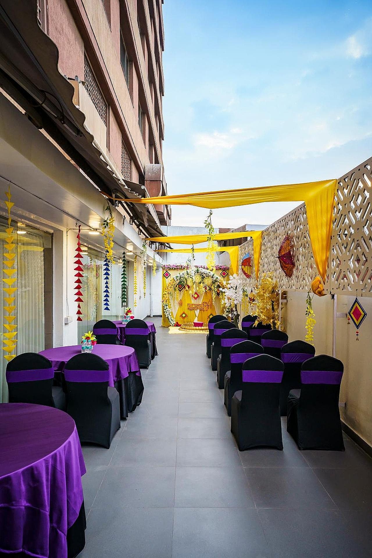 undefined Deventure Hotel New Delhi Shalimar Bagh 3