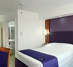 Premier Room for Day Use from 9:00 am to 6:00 pm