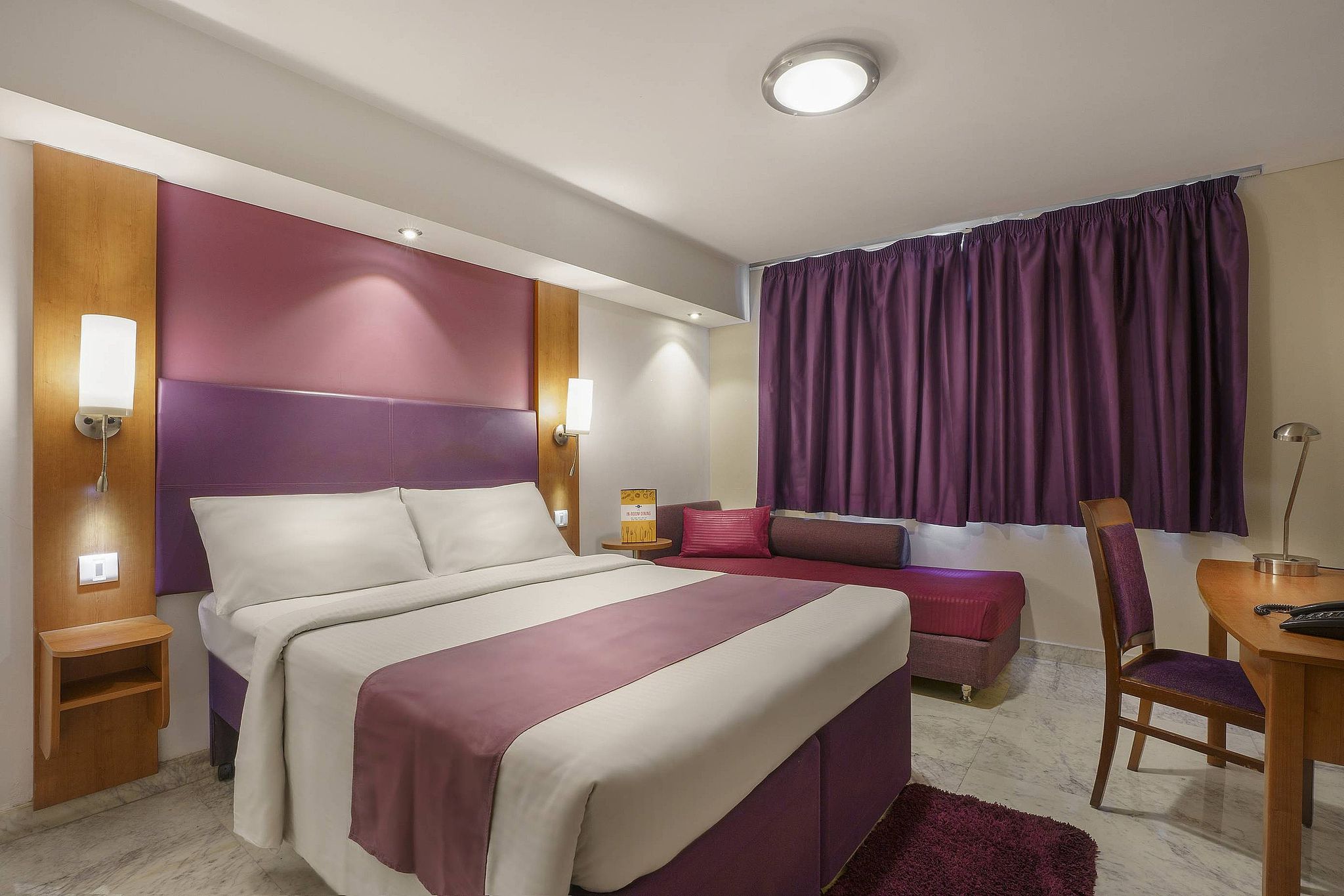 Hotel Caspia New Delhi Shalimar Bagh Superior Room 12