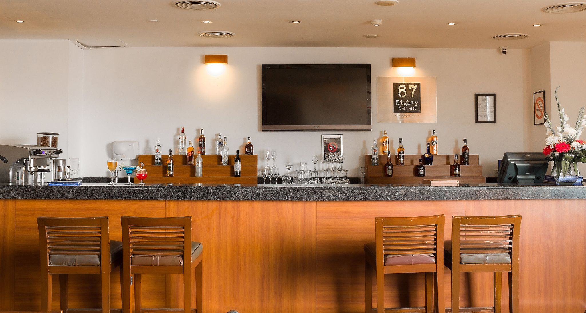 undefined Deventure Hotel New Delhi Shalimar Bagh 4