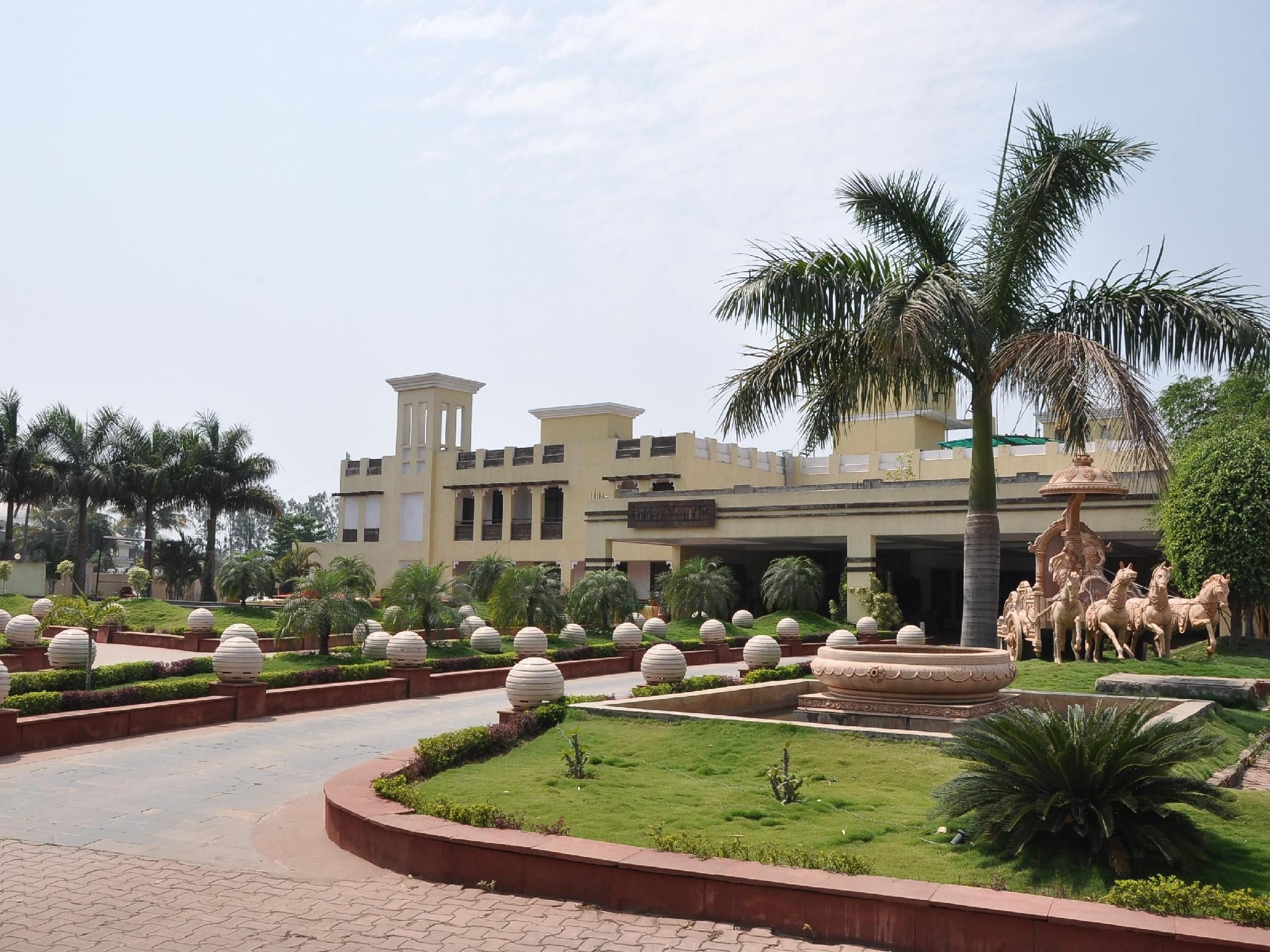 undefined Hotel Grand Imperia 2