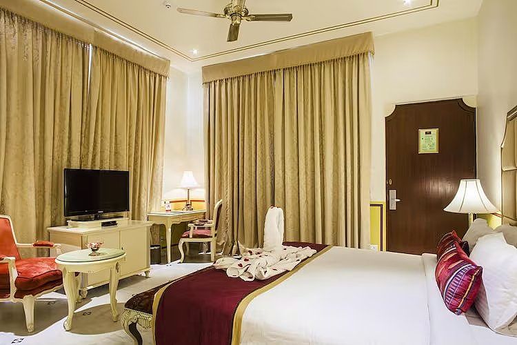 Rajasthali Resort & Spa Premier Palace Room 2
