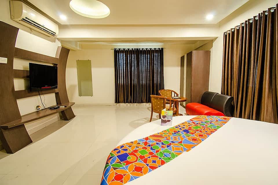FabHotel Prime Sanket Inn Deluxe Room 2