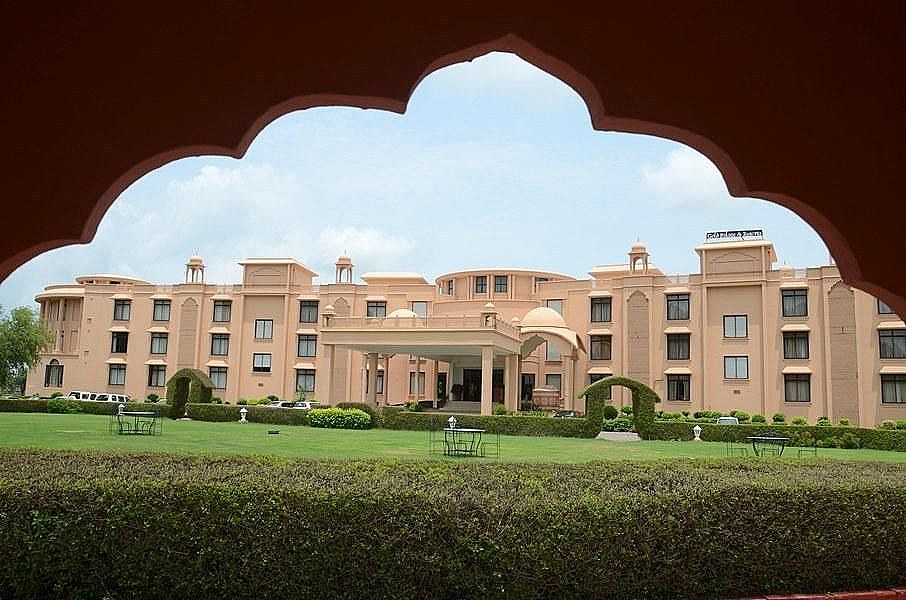 undefined The Gold Palace & Resort 9