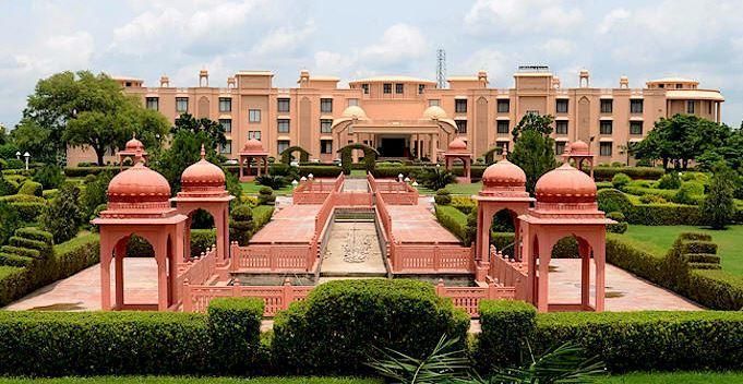 undefined The Gold Palace & Resort 6