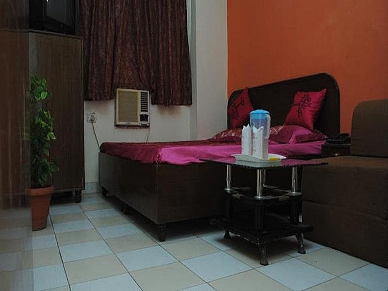 Golf course [on-site]