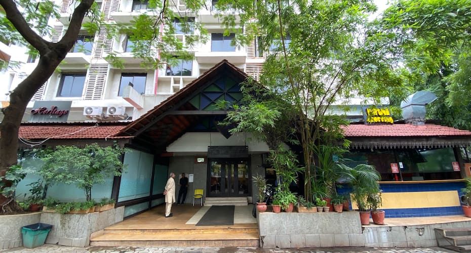 undefined Hotel Heritage 2001 6