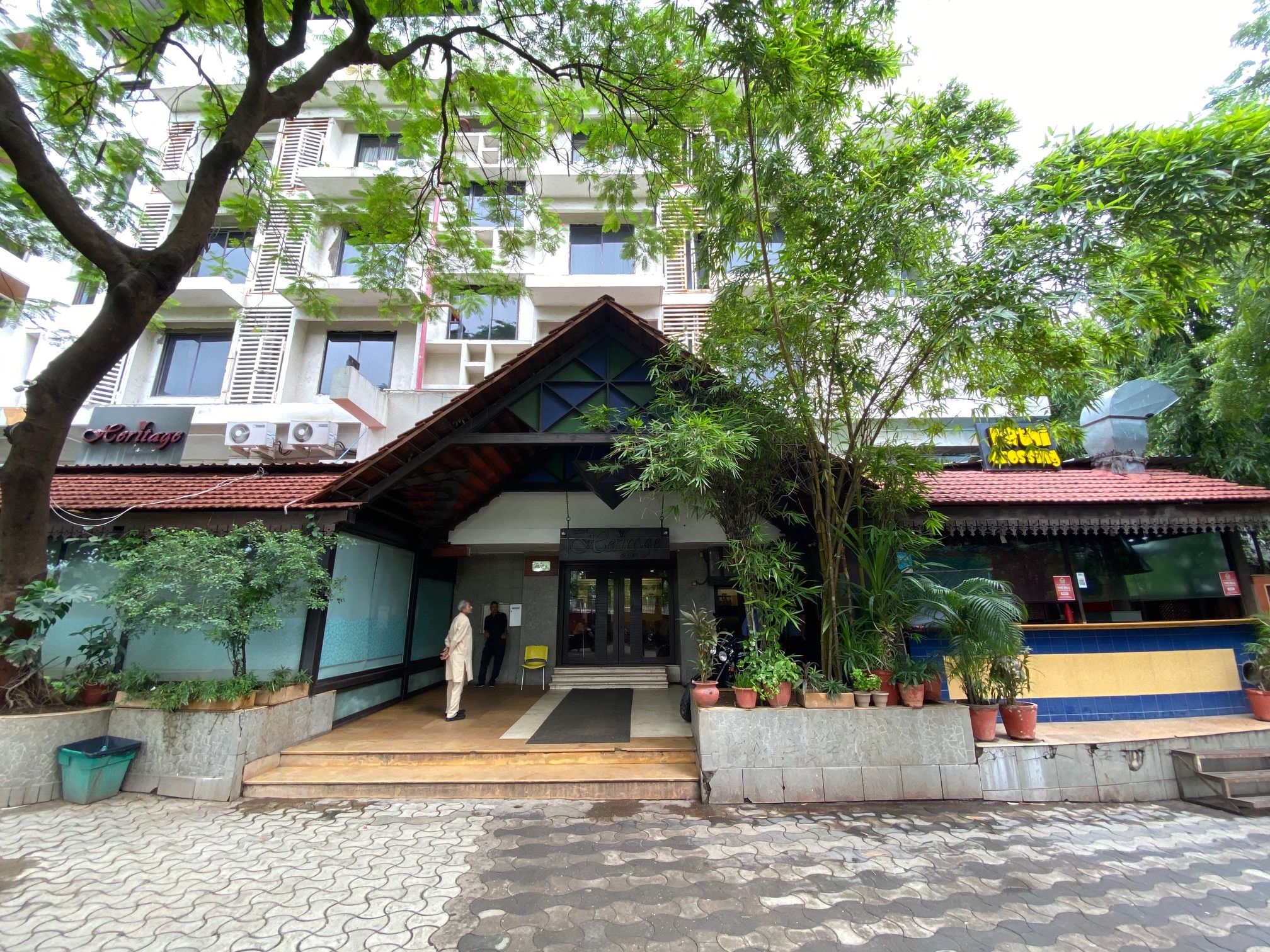 undefined Hotel Heritage 2001