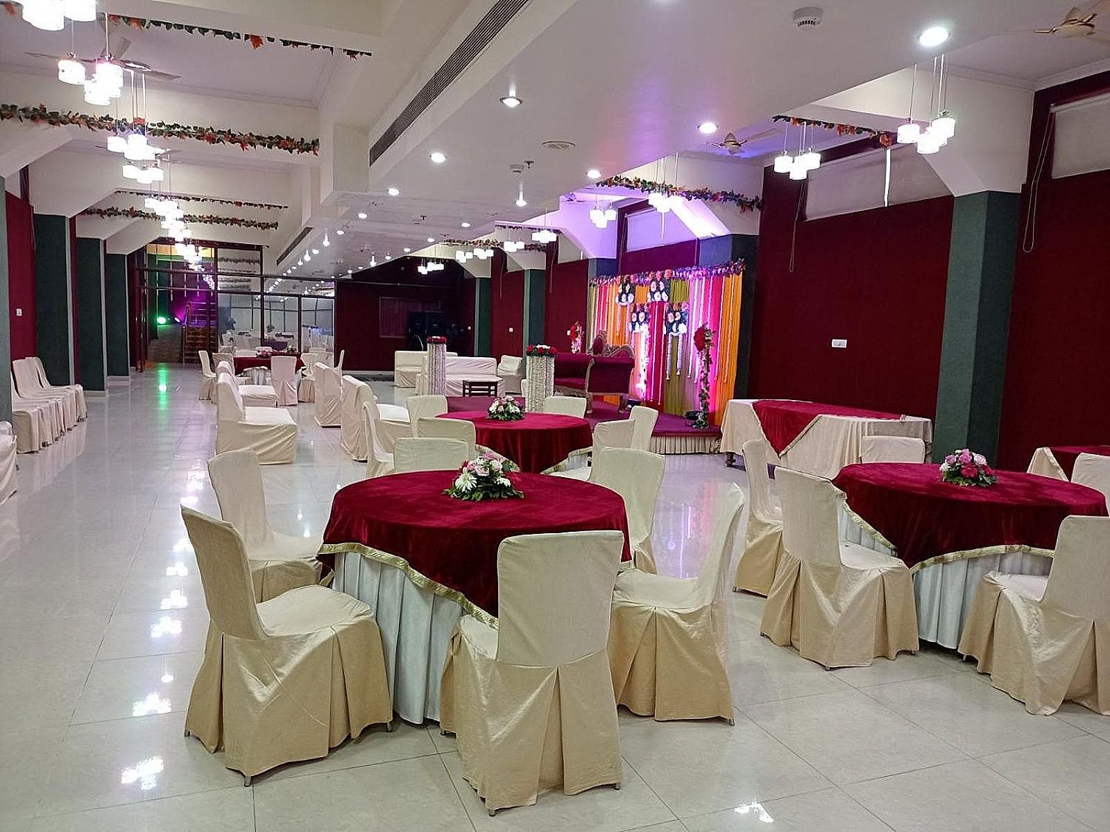 Banquet hall