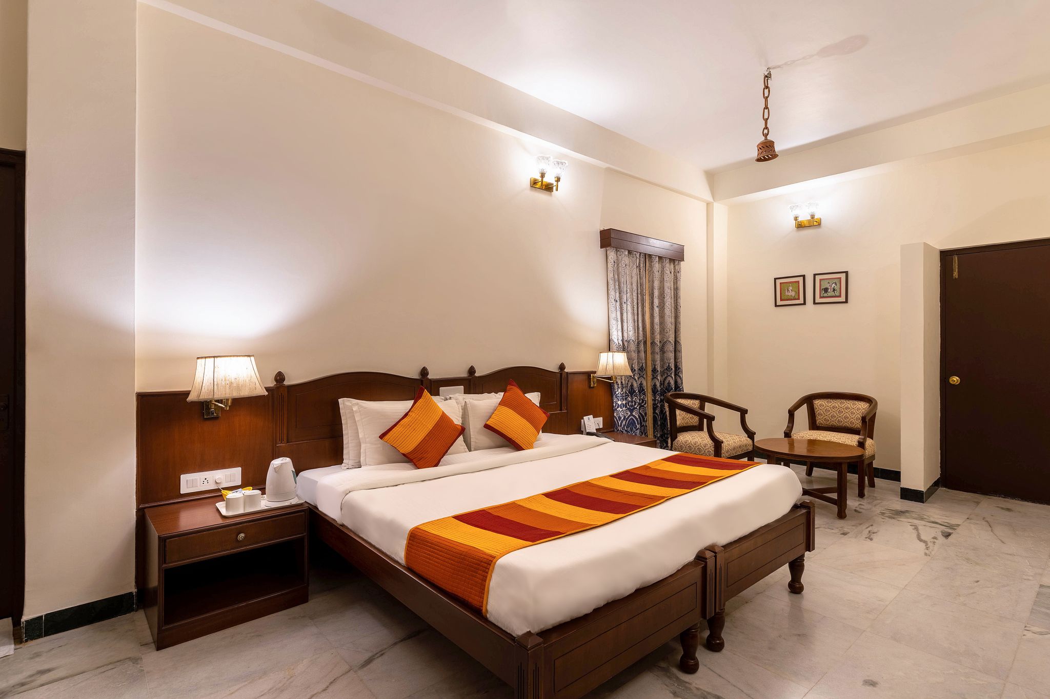 Deluxe Double or Twin Room with City View