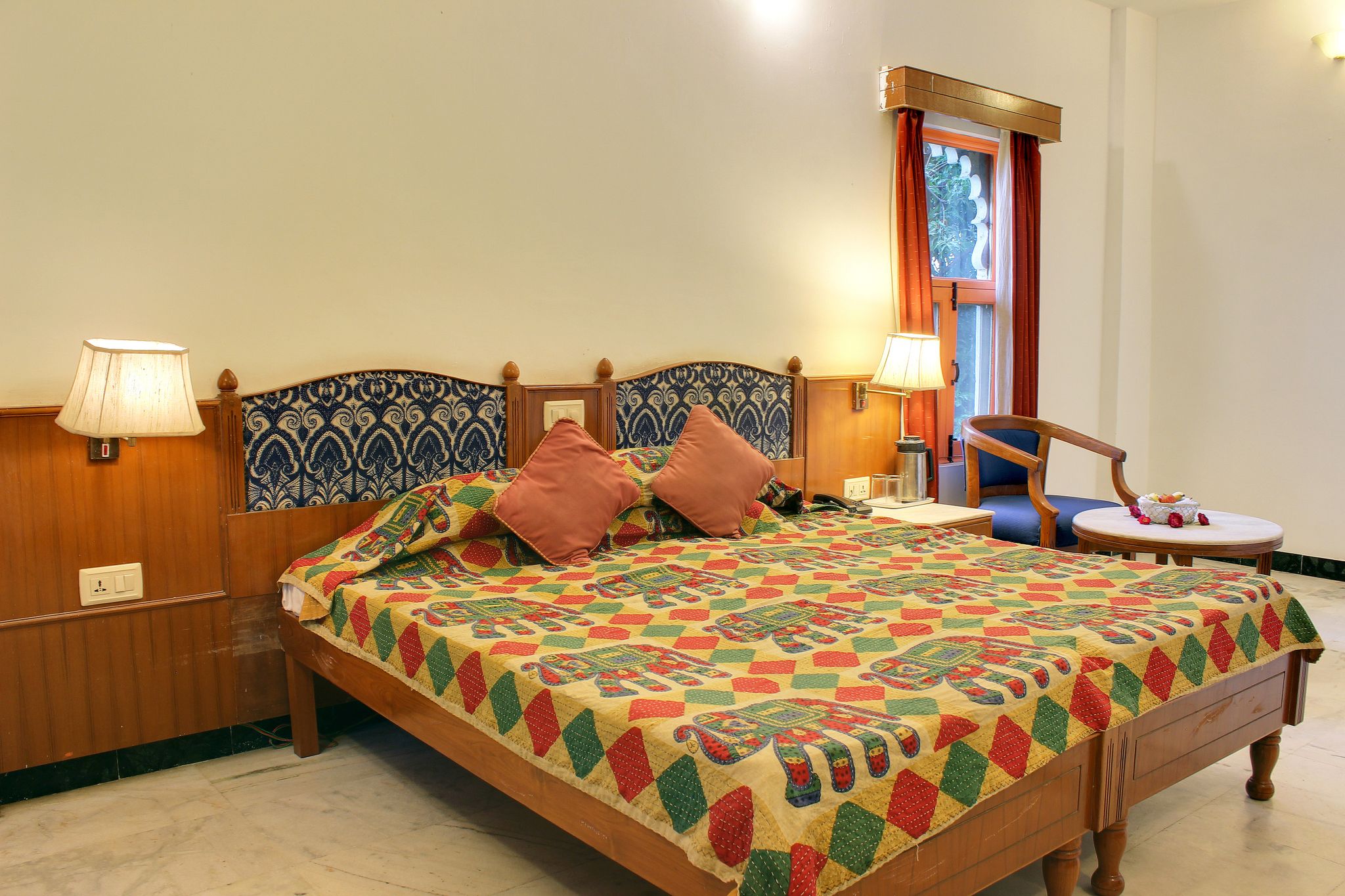 Deluxe Double or Twin Room with City View