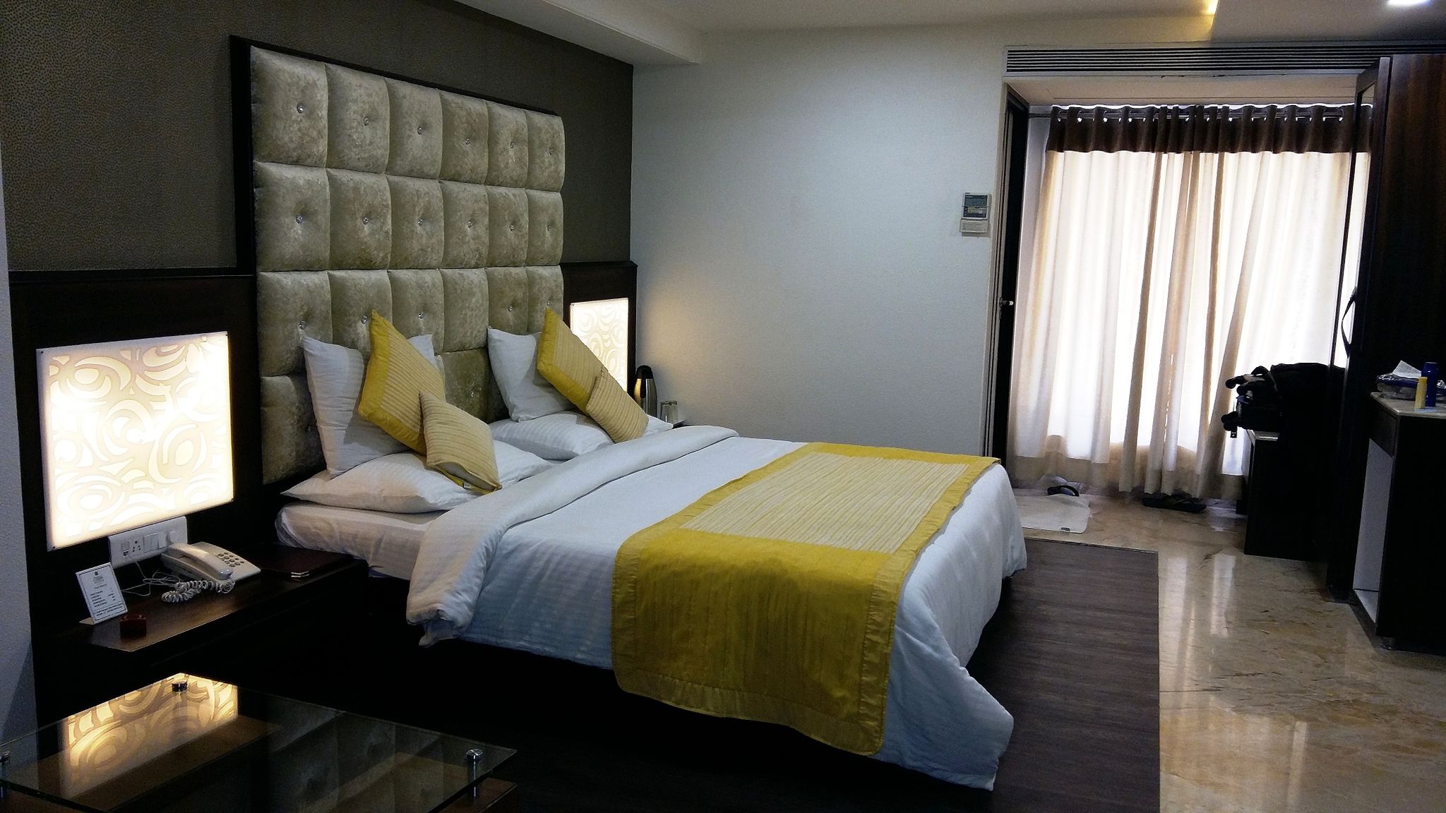 Premier Room