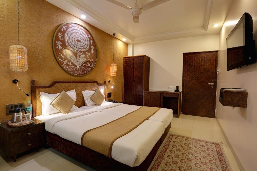 Eco-Executive Room