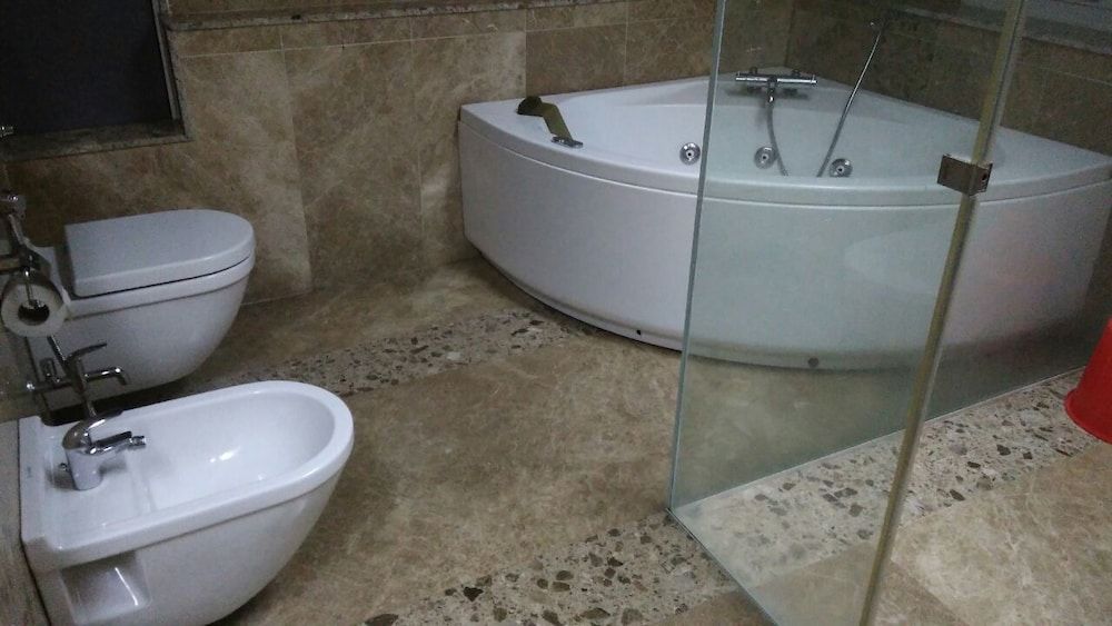 undefined Kalpatharuvu-KNY Service Apartment 9
