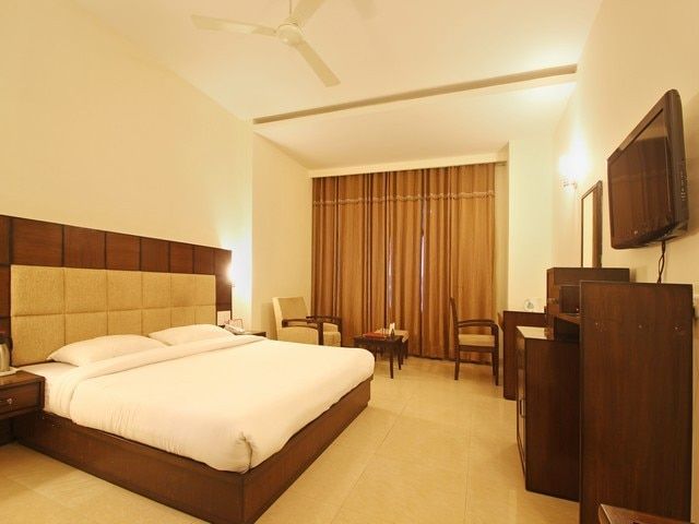 Eagle Motel Executive Room 2