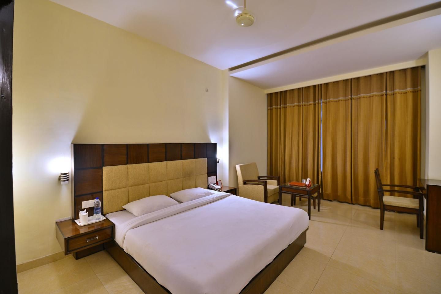 Eagle Motel Executive Room 3