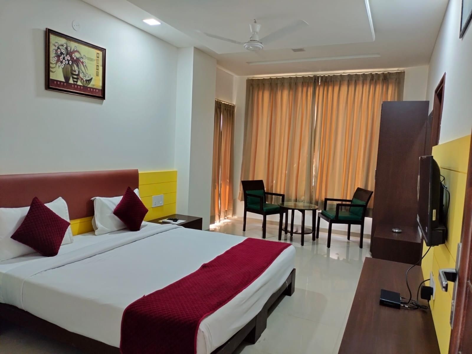 Club Room with Private Balcony - Hot Deal