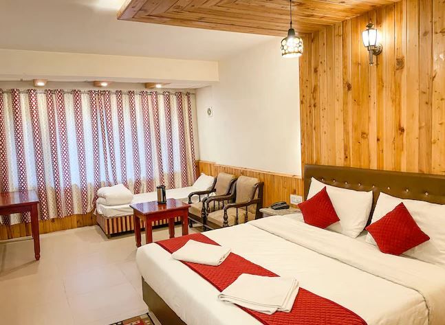 Luxury Room with  Private Balcony