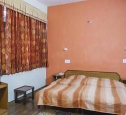 Hotel Shangri-La Deluxe Room - Closed 2