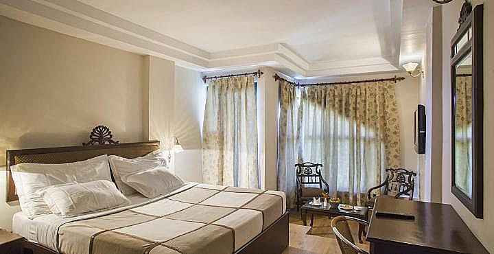 Super Deluxe Room