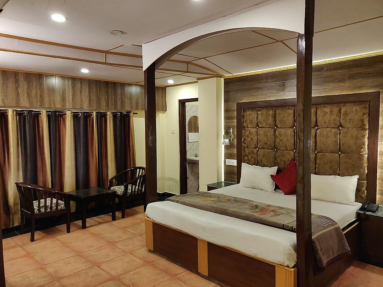 Lords Garden Glory | A Forest View Homestay Superior room(Centrally Heated).