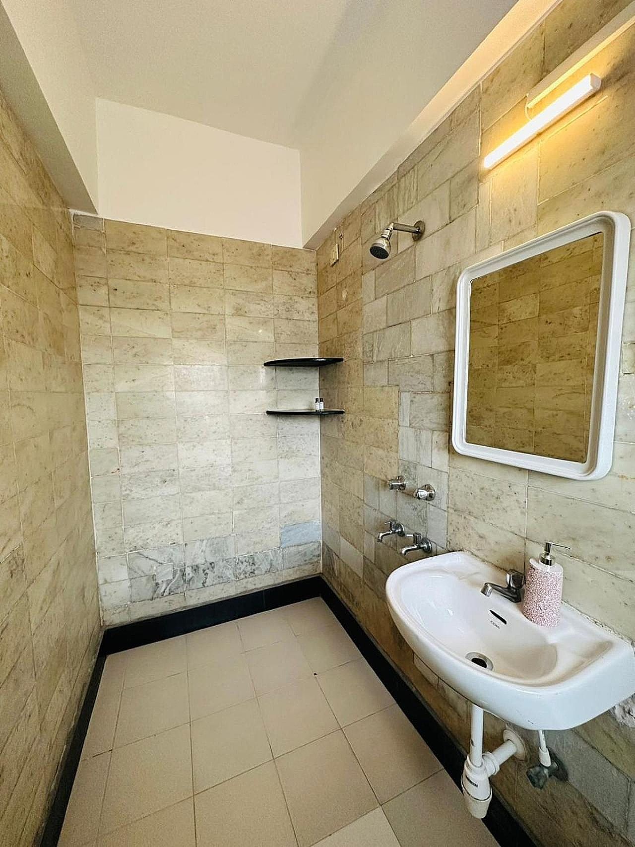 Olive Zip Calangute Mira by Embassy Group Deluxe Room 12