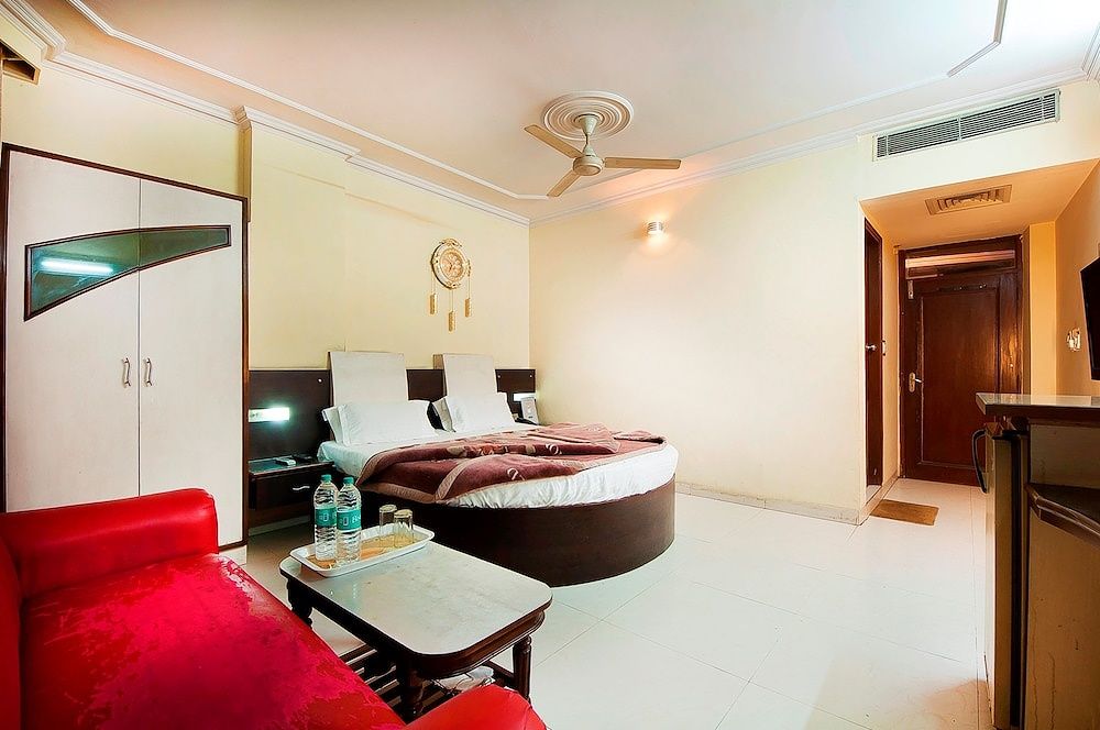 Hotel O Rachna tourist lodge Delux or twin room A/C 5