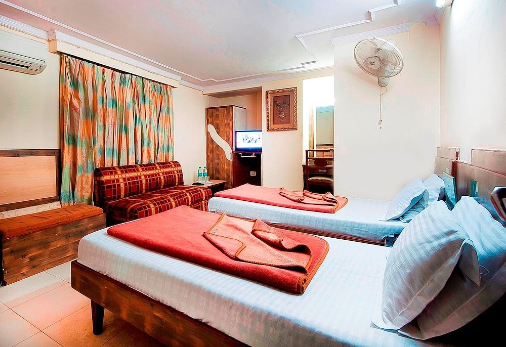 Hotel O Rachna tourist lodge Delux or twin room A/C 2