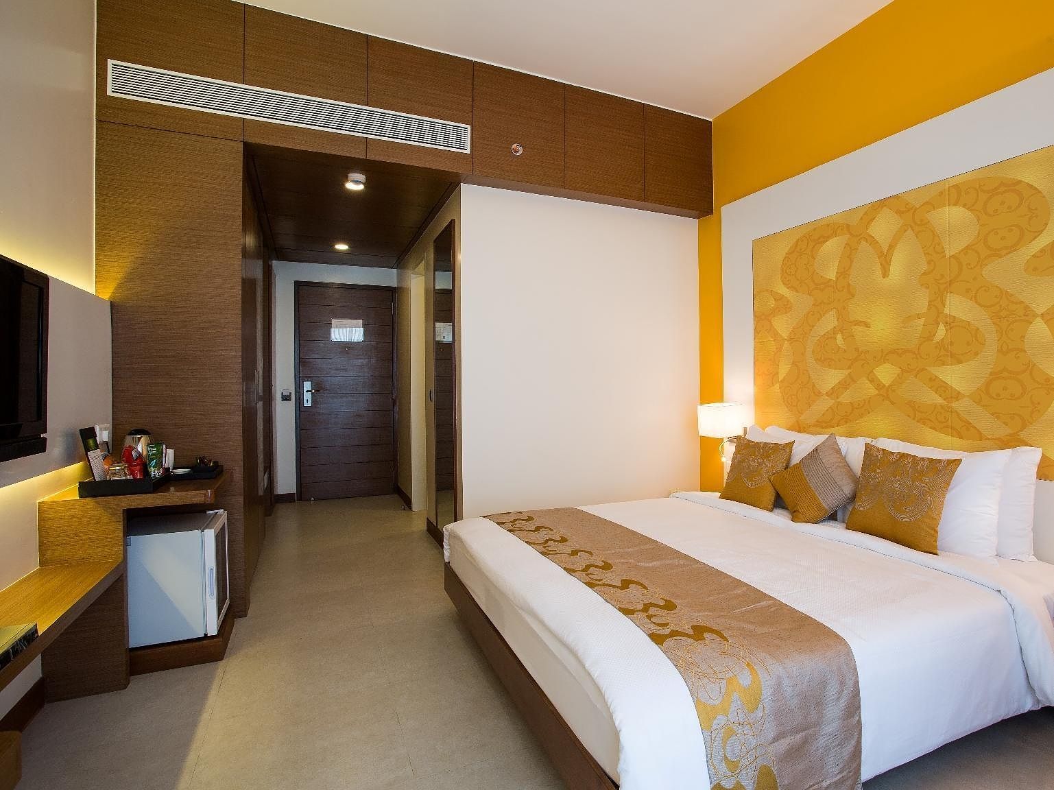 The Fern Residency, Chembur, Mumbai Winter Green Room 8