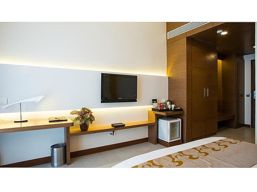 The Fern Residency, Chembur, Mumbai Winter Green Room 14