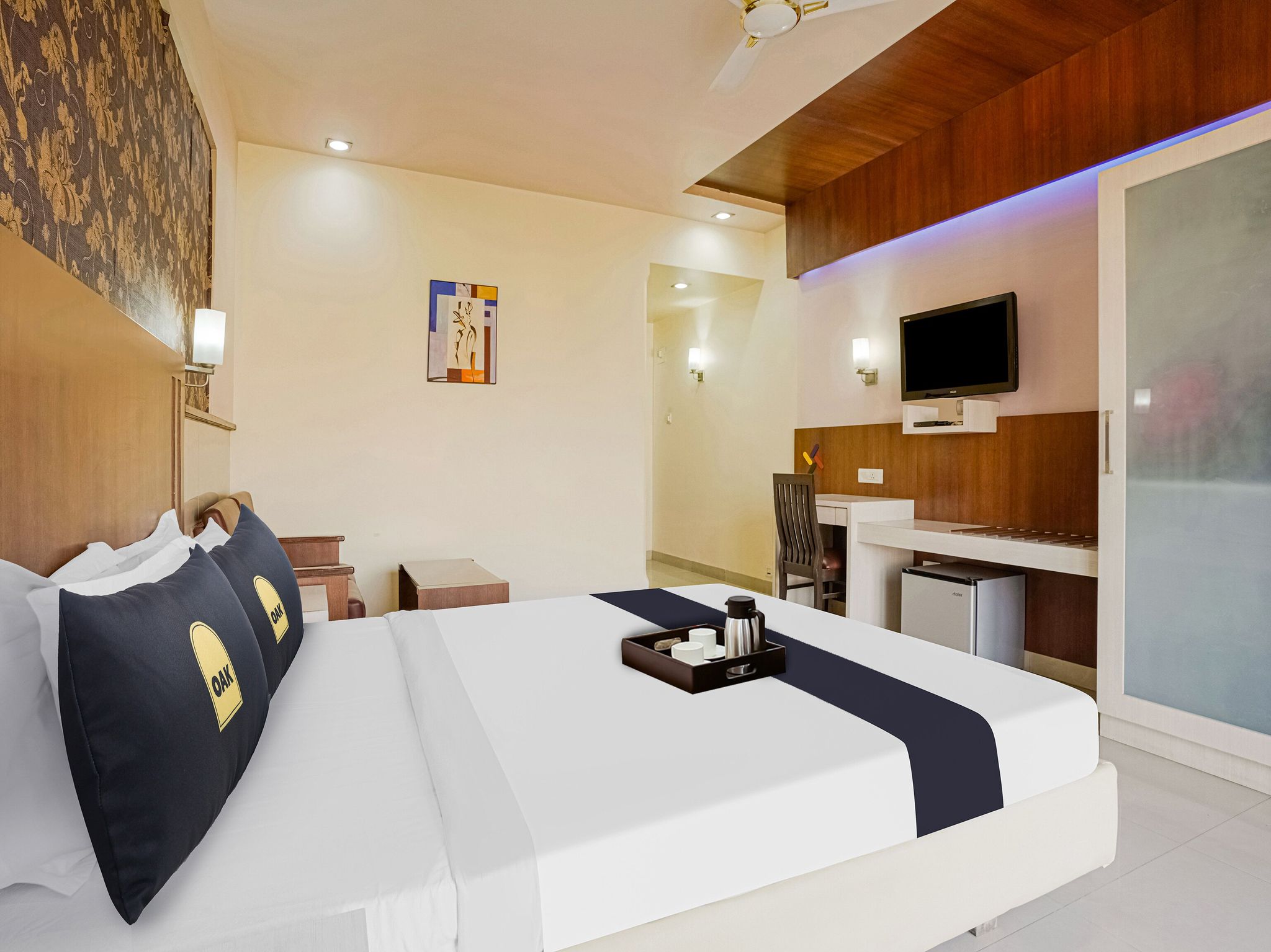 Deluxe Room with Balcony