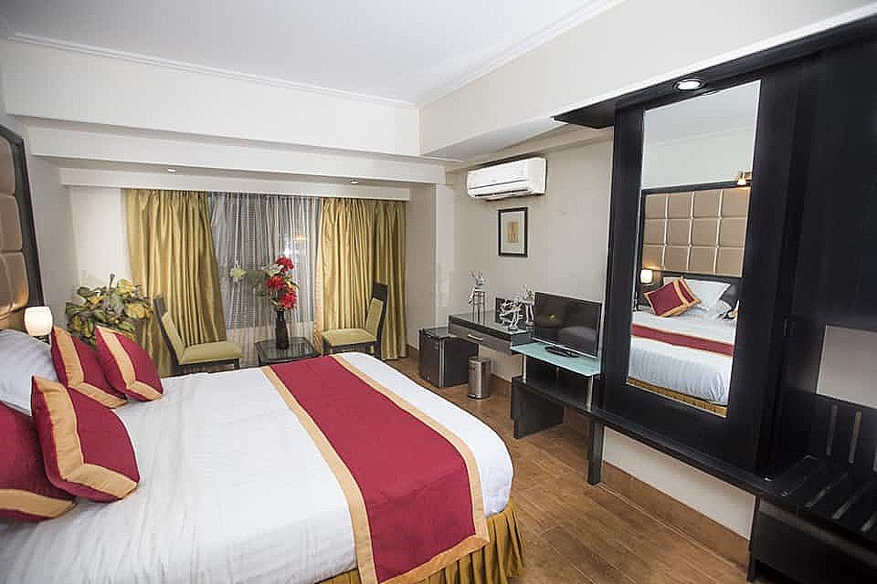 Hotel Sampoorna Executive Room 8
