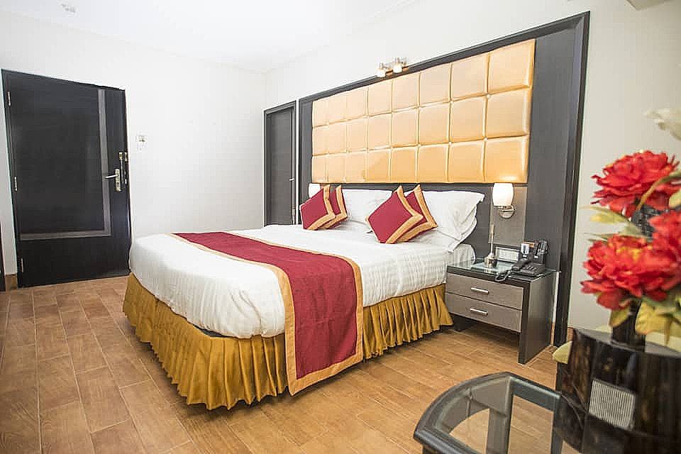 Hotel Sampoorna Executive Room 11