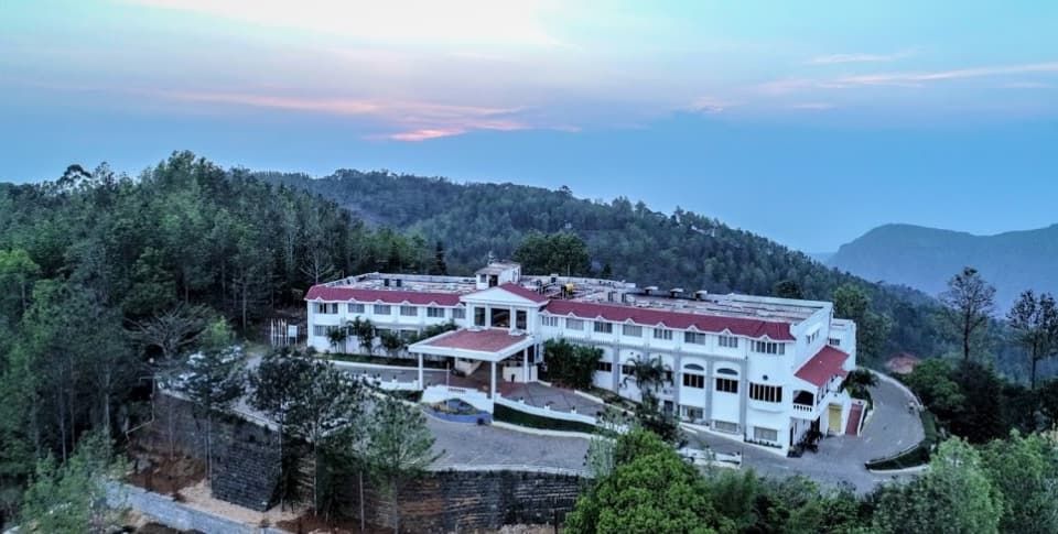 undefined Grand Palace Hotel and Spa 2