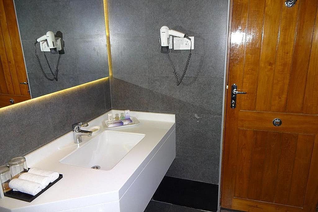 Suite Room