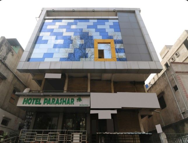 Hotel Parashar Check In