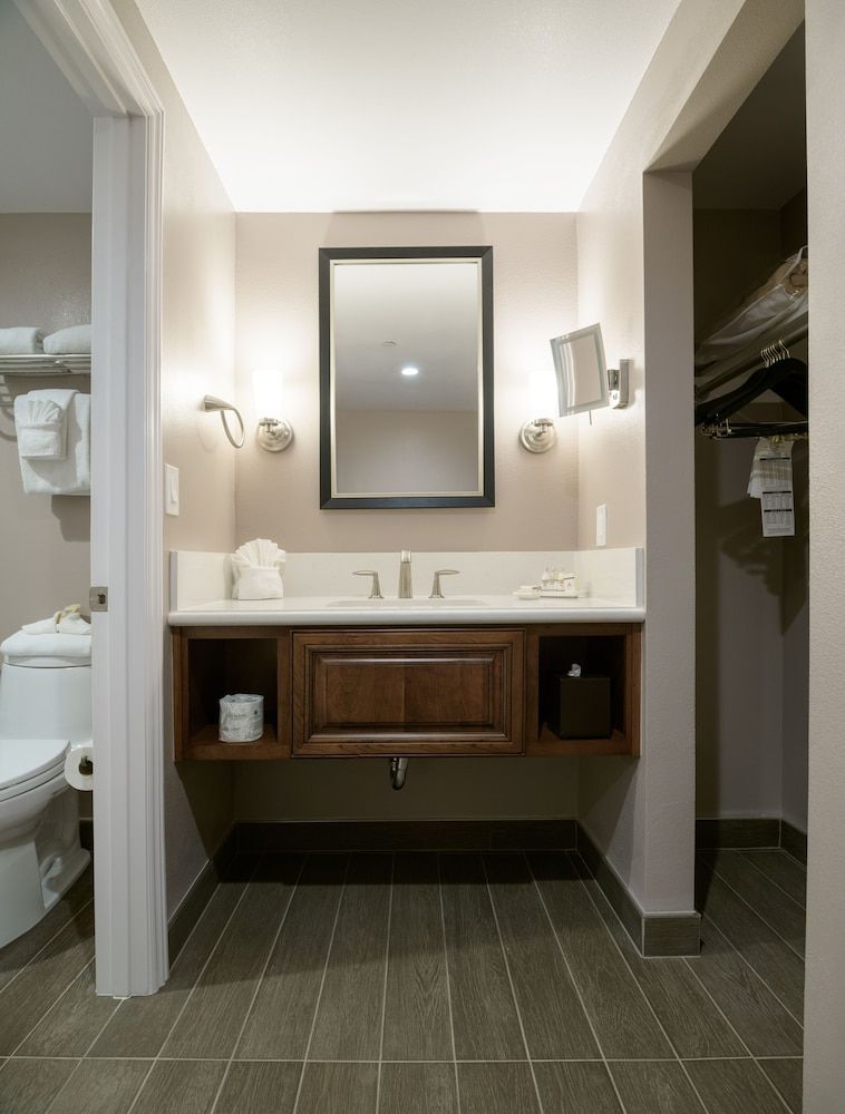 Woodcrest Hotel Cupertino