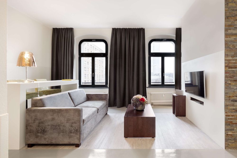 undefined Lux 11 Berlin Mitte 10