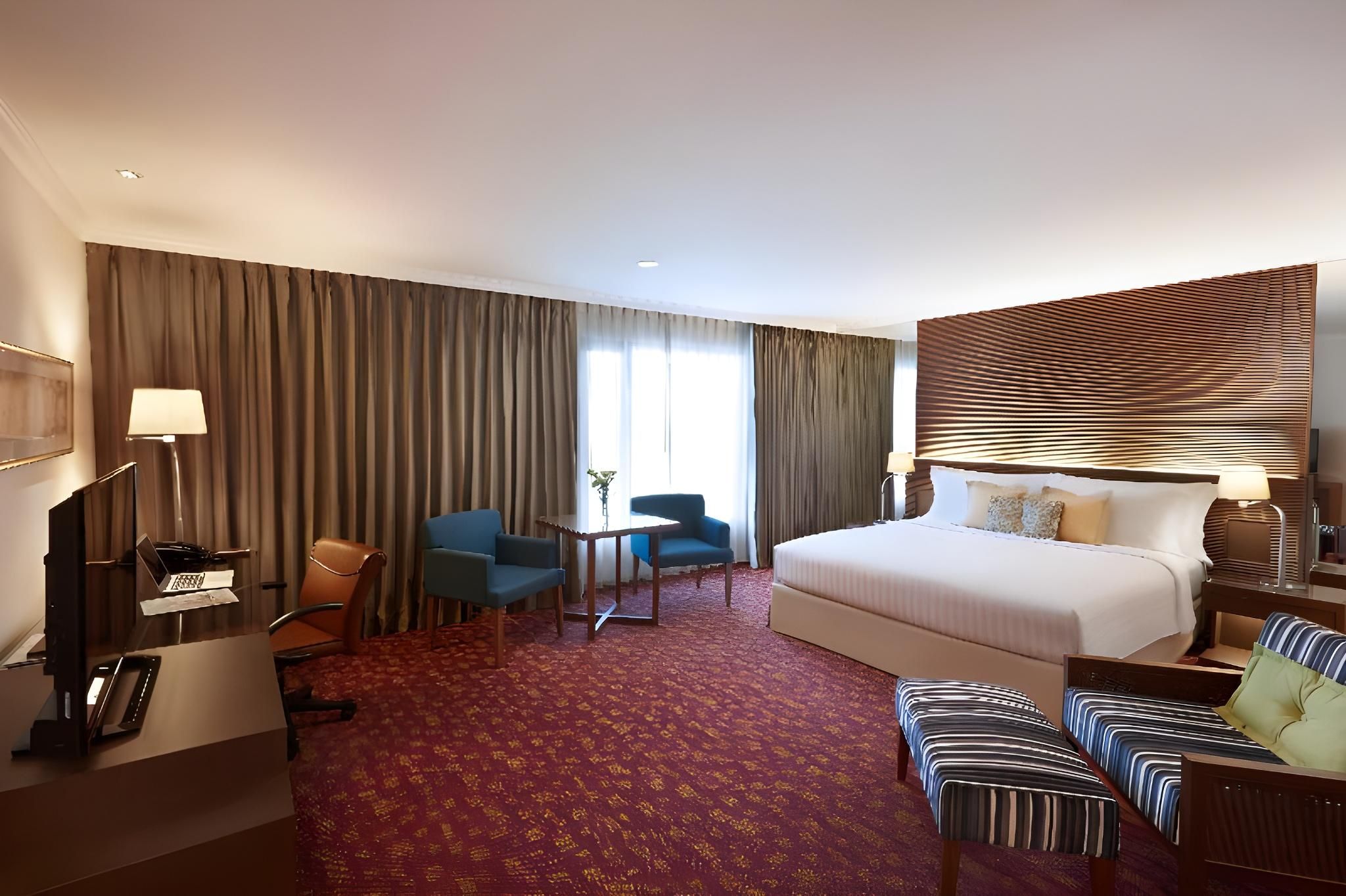 undefined Dusit Princess Srinakarin 10