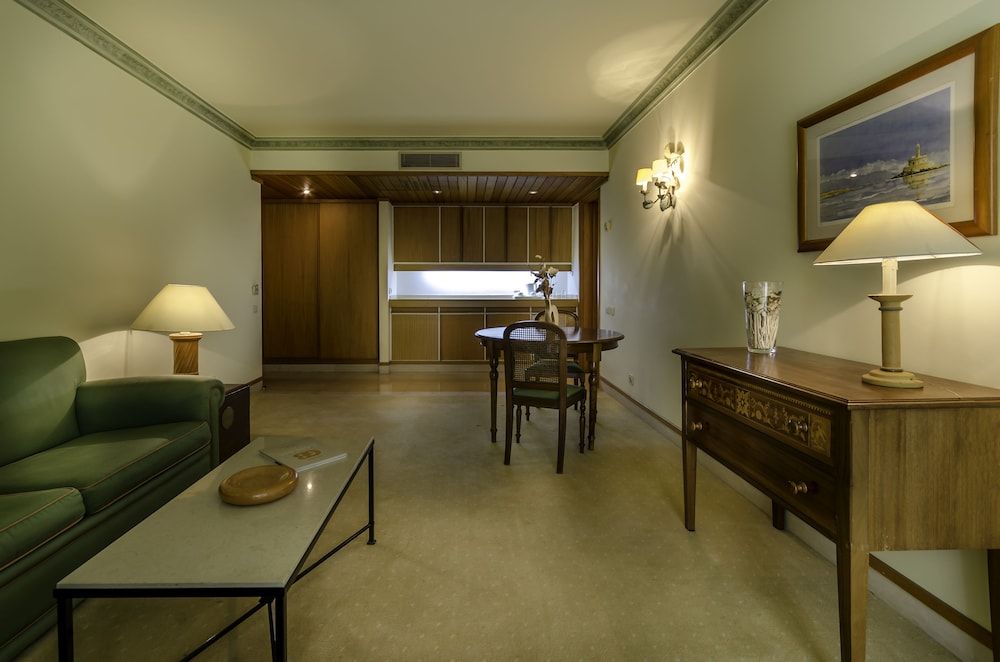 Solar Palmeiras Suite (Single Use) 7