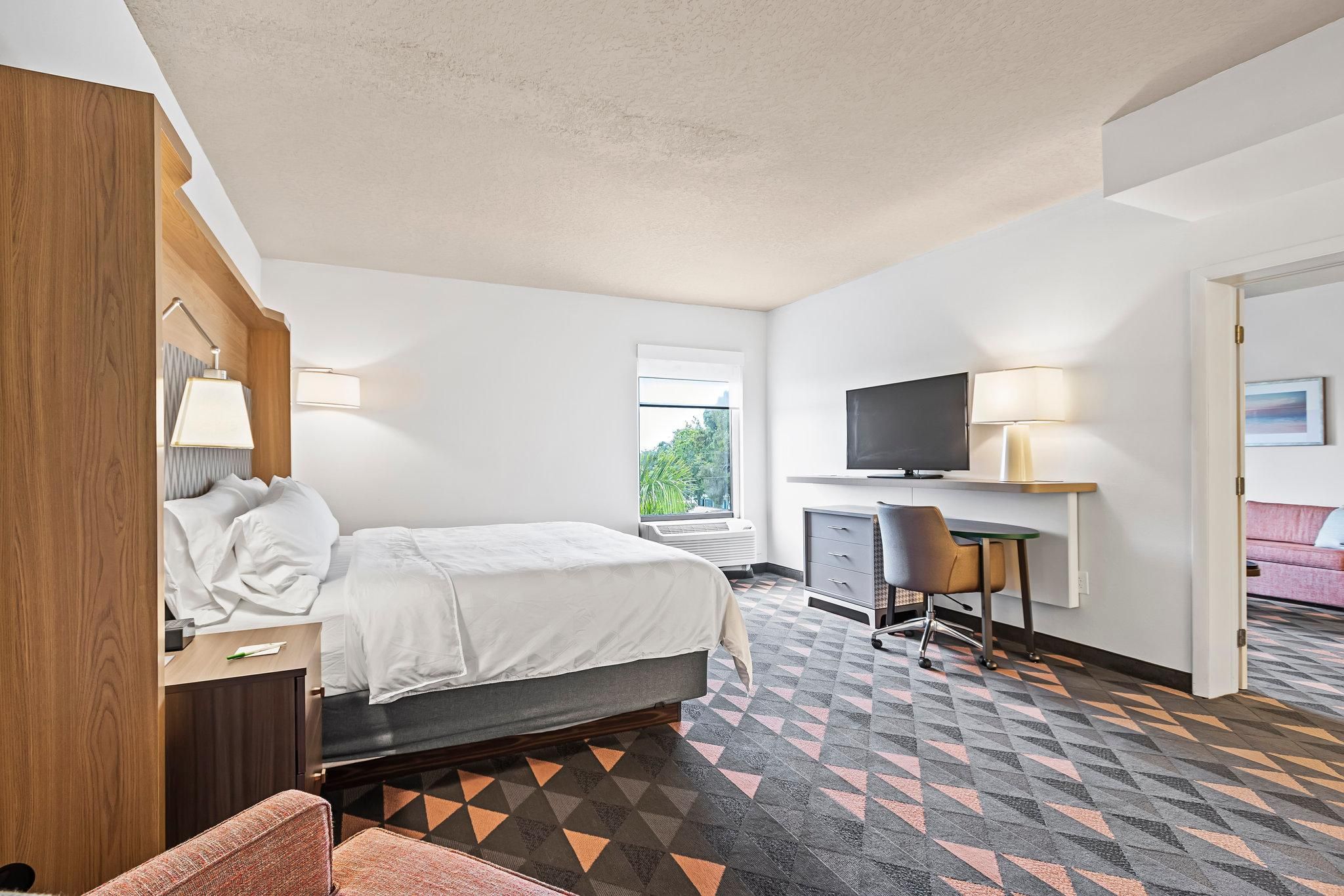 1 King Bed Suite Additional Living Area