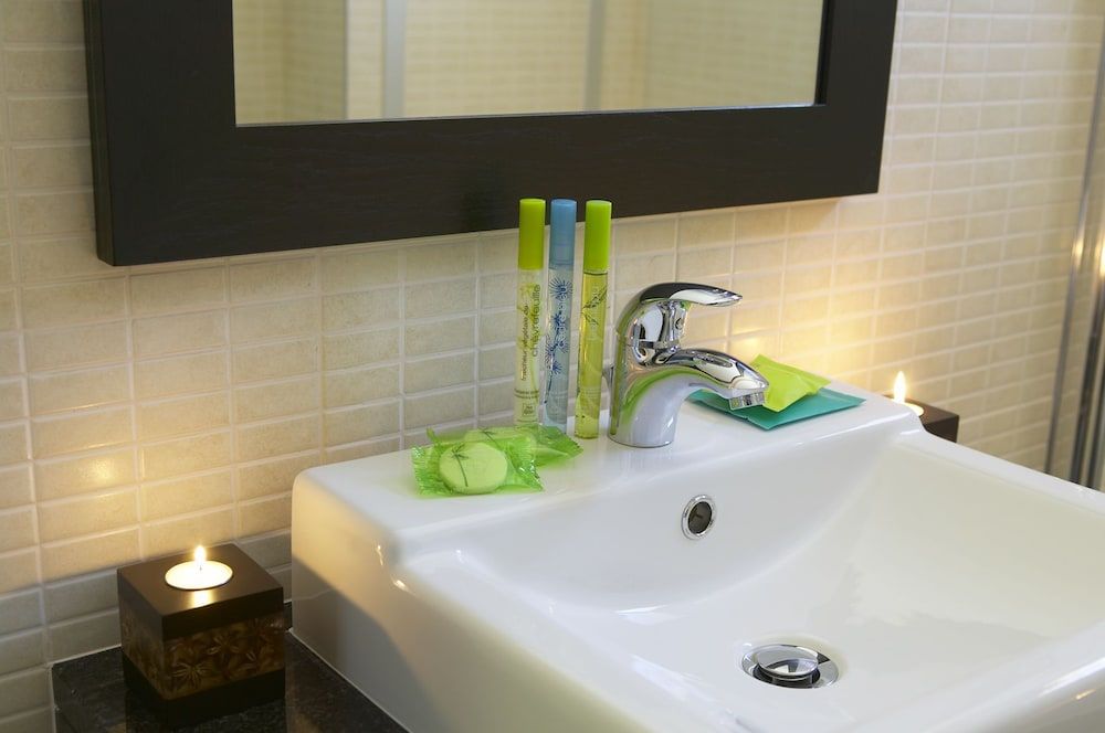 Hotel Lisboa Double Room 6