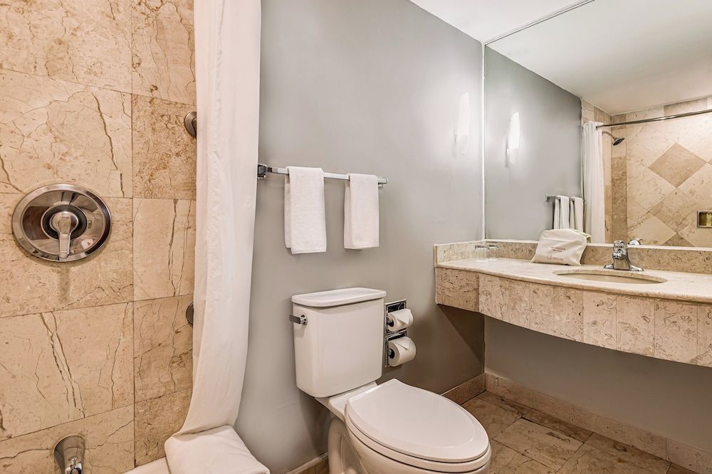 Fiesta Inn Express Nuevo Laredo Superior Double Room 5